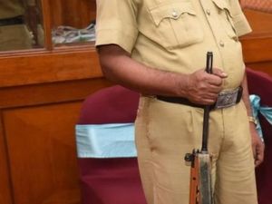 Polisi India Diperintahkan Kurangi Berat Badan Atau Kena Skorsing