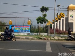 Muncul Spanduk Dukung Jokowi Tetap Presiden di Bandung