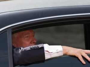 Tega, Donald Trump Suruh Sopir Lembur Tanpa Uang Tambahan