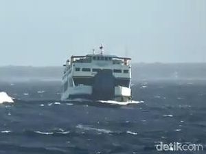 Viral Kapal Terombang-ambing, Syahbandar Ketapang Akui di Selat Bali