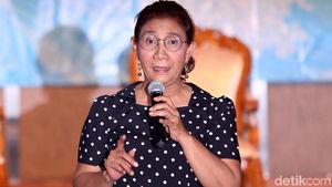 Momen Susi Pudjiastuti Ujian Paket C hingga Terima Ijazah