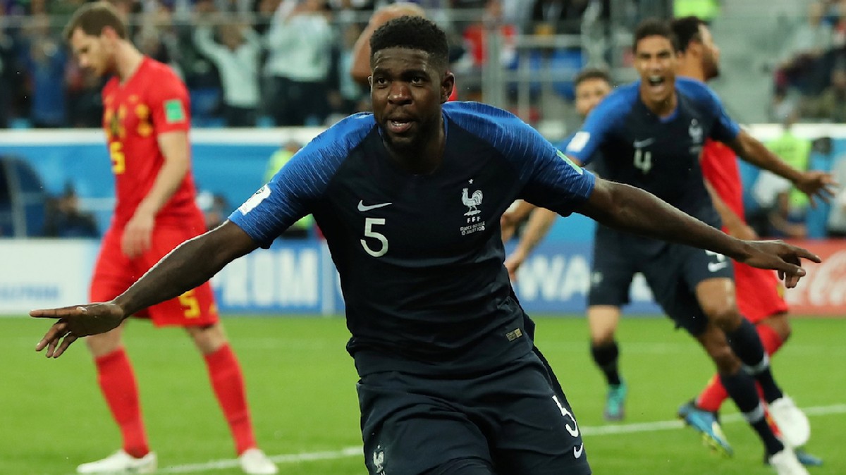 Samuel Umtiti pertimbangkan pensiun. (Foto: 20Detik)