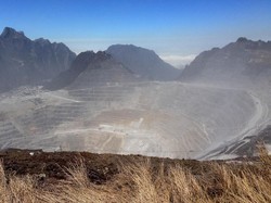 Kisah Pertama Kali Emas Ditemukan di Papua dan Masuknya Freeport