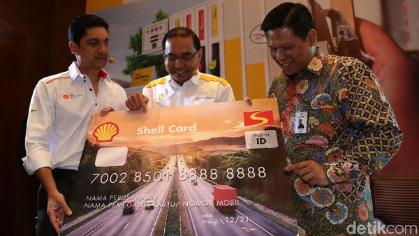 Bank Mandiri-Shell Luncurkan Shell Fleet Card Prabayar