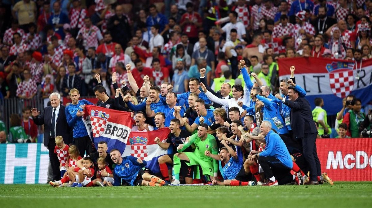 Kroasia merayakan kelolosan mereka ke final Piala Dunia 2018 (Foto: Shaun Botterill/Getty Images)
