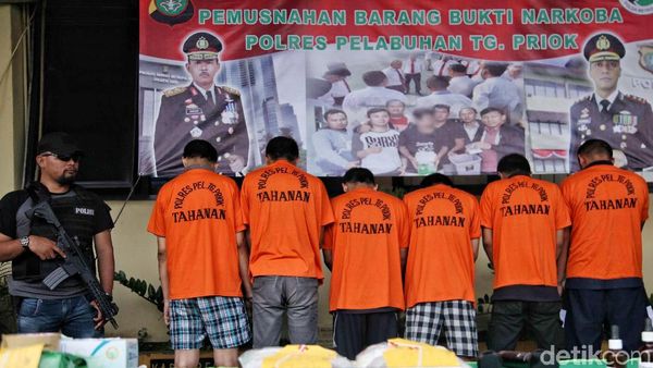 Polres Pelabuhan Tanjung Priok Gagalkan Penyelundupan Narkoba