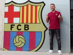 Barcelona mendatangkan Arthur Melo dari Gremio dengan nilai transfer 31 juta euro. Foto: Albert Gea/Reuters