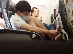 Mungkin Ini Ulah Penumpang Pesawat yang Paling Menjijikan