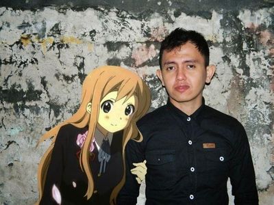Ngenes, 9 Potret Kelakuan Jomblo Penggemar Anime yang Bikin Geleng Kepala