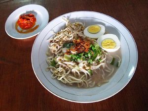 Kalau Mau Jajan Mie Celor yang Gurih Mantap, Mampirlah ke 5 Tempat Ini Kalau Mau Jajan Mie Celor yang Gurih Mantap, Mampirlah ke 5 Tempat Ini