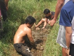 Bisakah Korban Kesetrum Diselamatkan dengan Dikubur di Lumpur?