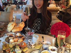 Gaya Kulineran Kezia Toemion, Calon Menantu Keluarga Cendana yang Modis