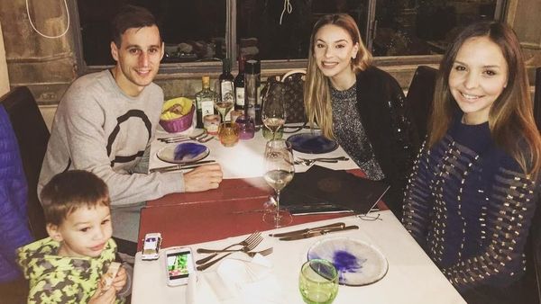 10 Potret Nikola Kalinic, Striker Kroasia yang Ternyata Foodies