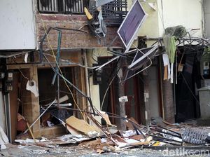 Cerita Warga soal Ledakan yang Hancurkan Ruko di Kebayoran Baru