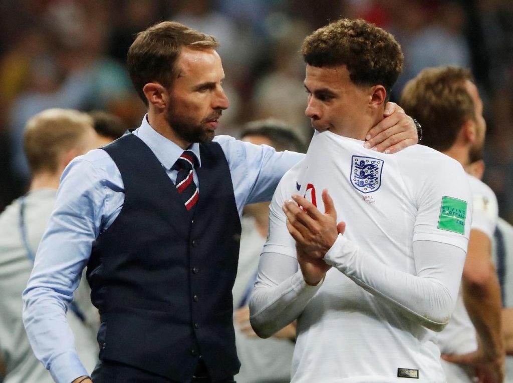 Dicoret Timnas Inggris, Dele Alli Fokus Diet dan Kurangi Main Iklan Dicoret Timnas Inggris, Dele Alli Fokus Diet dan Kurangi Main Iklan
