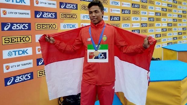 Lalu Zohri menjadi atlet pertama Indonesia yang merebut medali emas di Kejuaraan Dunia U-20.