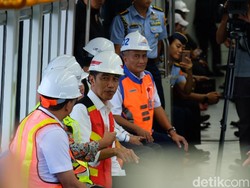 Jokowi: Bahan Konstruksi LRT Palembang 95% Lokal