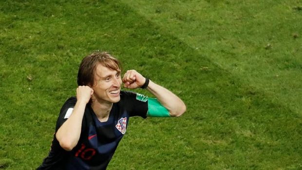 Luka Modric digoda tawaran gaji besar dari Inter Milan.