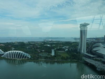 Foto: Menikmati Singapura dari Bianglala Raksasa