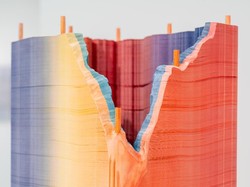 Karya-karya Irfan Hendrian Tonjolkan Material Ketimbang Gambar