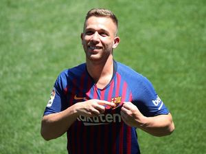 Kata Arthur soal Perbandingan dengan Xavi dan Iniesta Kata Arthur soal Perbandingan dengan Xavi dan Iniesta