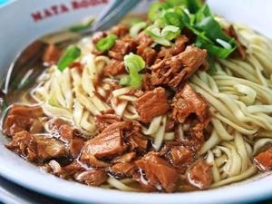 5 Mie Ayam Gerobak yang Terkenal Enak di Jogja 5 Mie Ayam Gerobak yang Terkenal Enak di Jogja