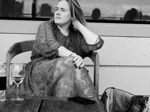 Setelah 7 Tahun Bersama, Adele Berpisah dengan Suaminya