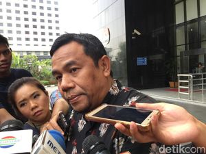 Eks Wabup Malang Akui Jadi Makelar di Proyek Tower BTS Mojokerto Eks Wabup Malang Akui Jadi Makelar di Proyek Tower BTS Mojokerto
