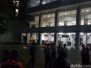 Gadis Bunuh Diri di Apartemen Jatinangor, Polisi: Motif Asmara Gadis Bunuh Diri di Apartemen Jatinangor, Polisi: Motif Asmara