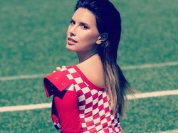 Mantan Model Playboy Ini Janji Tak Lagi Buka-bukaan jika Kroasia Juara