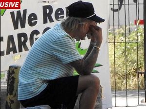 Justin Bieber Kepergok Nangis Lagi, Ada Apa?