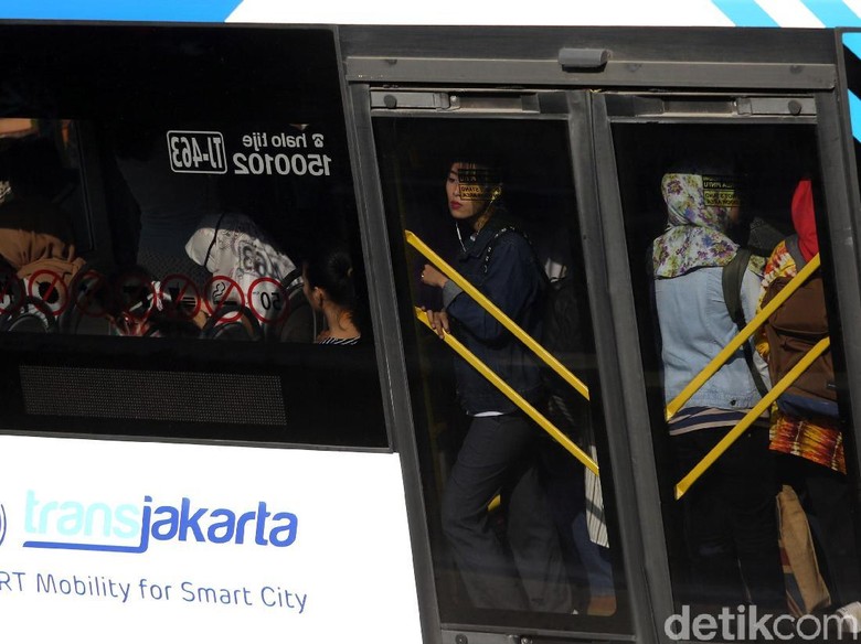 Naik 31%, Penumpang Bus Transjakarta 189,77 Juta di 2018 Naik 31%, Penumpang Bus Transjakarta 189,77 Juta di 2018