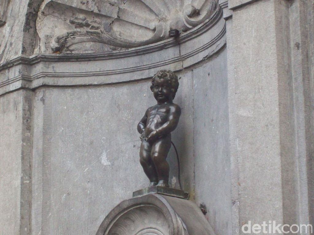 Foto: Manneken Pis vs Big Ben, Siapa Bakal Menang? Foto: Manneken Pis vs Big Ben, Siapa Bakal Menang?