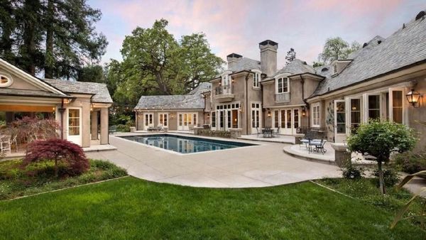 Mantan Pegawai Apple Jual Rumah Seharga Rp 277 M