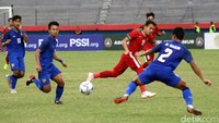 Pelatih Indra Sjafri tak memasang Egy Maulana Vikri dalam kesempatan ini. Egy mengalami cedera saat kalah dari Malaysia di semifinal.