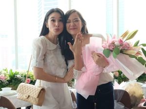 Yuanita Christiani Dilamar Pacar, Sandra Dewi Ikut Nangis