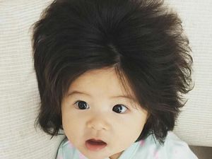 Punya Rambut Super Tebal, Bayi 6 Bulan Ini Bikin Gemas Netizen Punya Rambut Super Tebal, Bayi 6 Bulan Ini Bikin Gemas Netizen