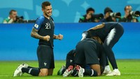 Lucas Hernandez tak tergantikan di sisi kiri pertahanan Prancis. Dia menjadi salah satu kunci dalam enam pertandingan Le Bleus di Piala Dunia 2018. (Foto: Michael Dalder/Reuters)