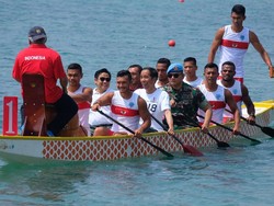 Bareng Cak Imin, Jokowi Main Dayung dan Buka Piala Presiden