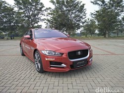 Berapa Sih Cicilan Kalau Mau Beli Mobil Jaguar?
