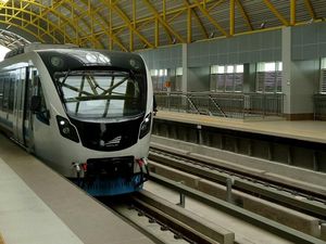 Hore! LRT Palembang Beroperasi hingga Malam