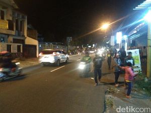 2 Terduga Teroris di Kaliurang Serang Densus 88 dengan Senjata Tajam 2 Terduga Teroris di Kaliurang Serang Densus 88 dengan Senjata Tajam