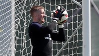 Jordan Pickford akan menjaga gawang Inggris dari gempuran Eden Hazard dkk. REUTERS/Henry Romero.
