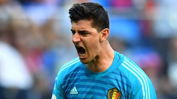 Kiper timnas Belgia Thibaut Courtois memiliki kebiasaan yang cukup aneh jelang laga. (