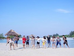 Cerita Liburan Rp 300 Ribuan di Pulau Pari