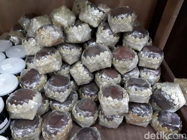 Jangan Tinggalkan Lombok Tanpa Bawa Oleh-oleh Ini!