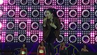 Syahrini Bikin Cetar Konser Piala Dunia 2018