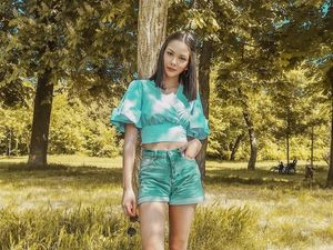 Gaya Mewah Alyssa Daguise, Pacar Al Ghazali yang Mirip Kendall Jenner Gaya Mewah Alyssa Daguise, Pacar Al Ghazali yang Mirip Kendall Jenner