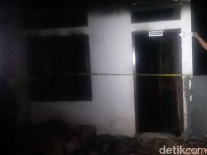 Video: Kades Diduga Selingkuh, Kantor Desa Dibakar Sekelompok Orang