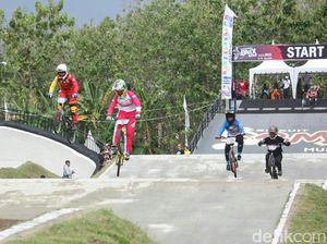 BMX Cari Poin Olimpiade Tanpa Peraih Emas Asian Games dan Tak Pelatnas BMX Cari Poin Olimpiade Tanpa Peraih Emas Asian Games dan Tak Pelatnas